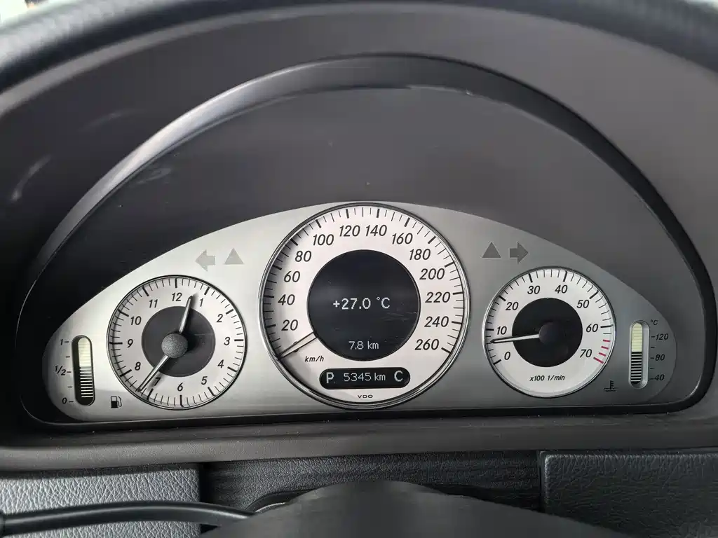 Mercedes-Benz CLK-Class 2008 — фото 13