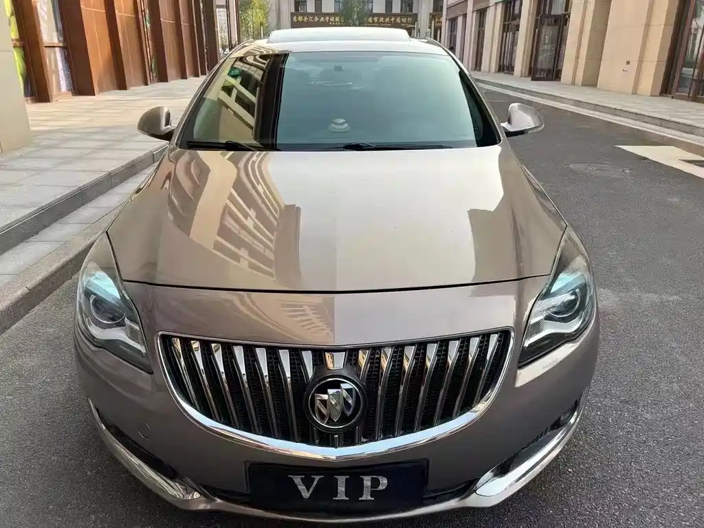 Buick Regal 2015 — фото 1