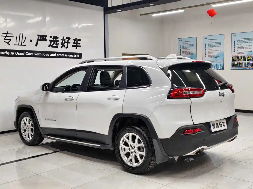 Jeep Cherokee 2017