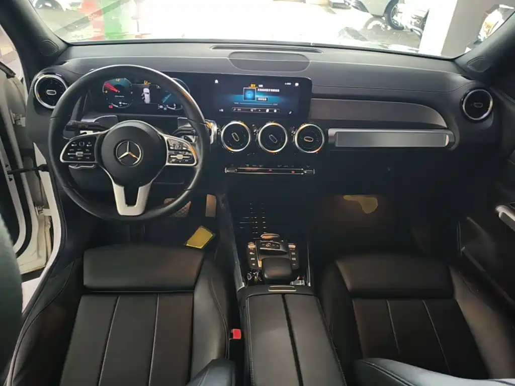 Mercedes-Benz GLB 2021 — фото 10