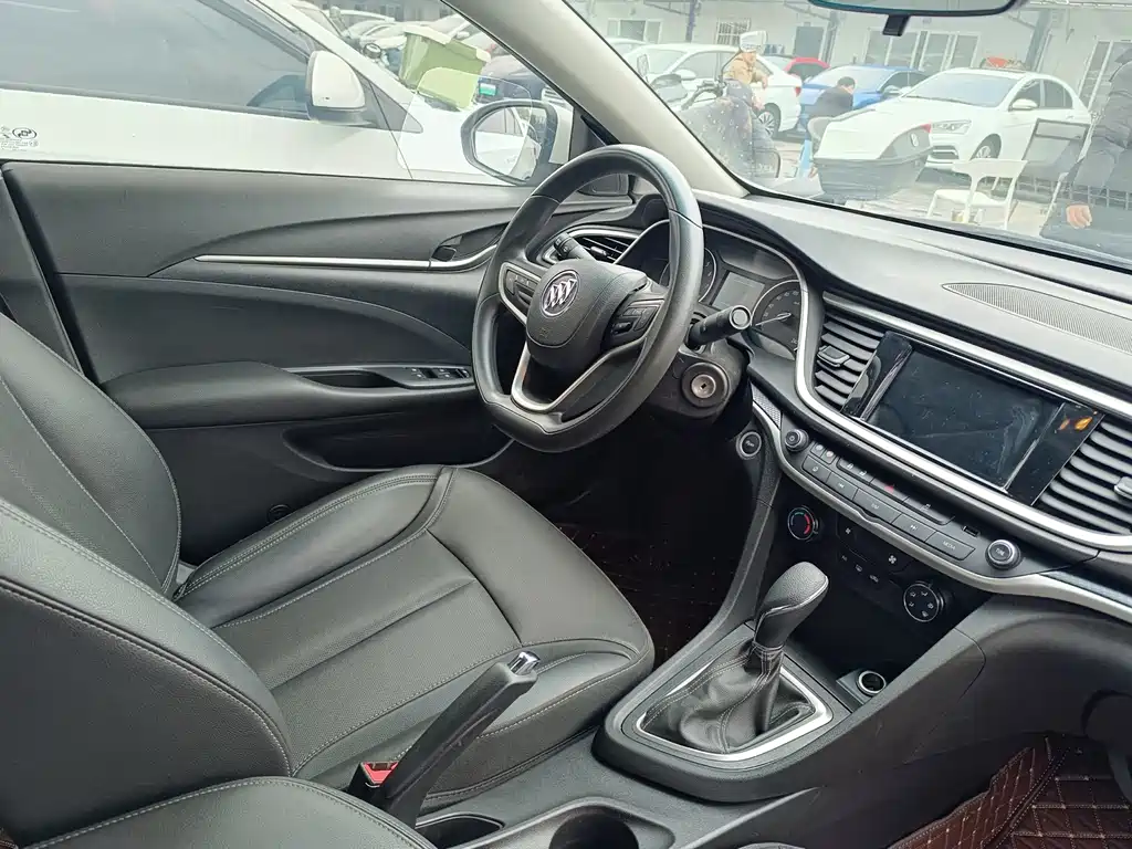 Buick Excelle 2021 — фото 12