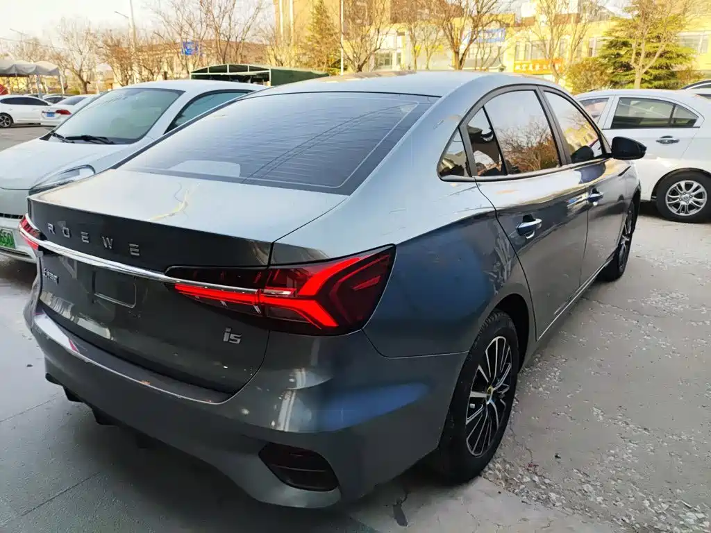 Roewe i5 2021