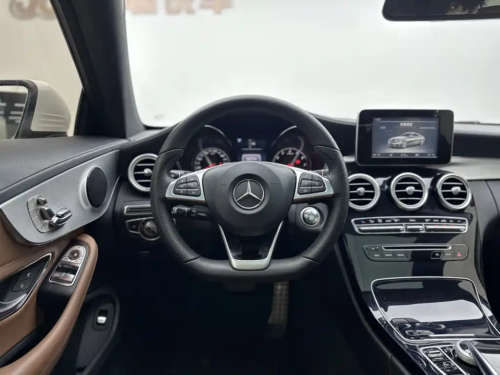 Mercedes-Benz C-Class 2016 — фото 11