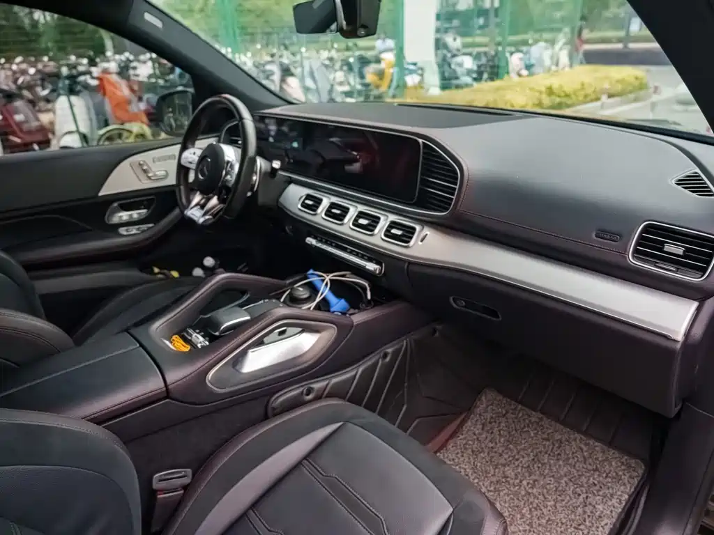 Mercedes-Benz GLE AMG 2022 — фото 9