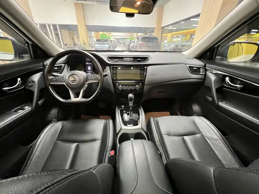 Nissan X-Trail 2019 — фото 10