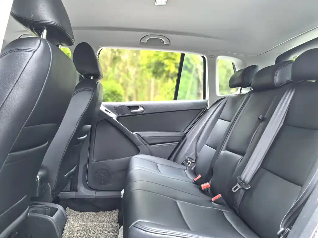 Volkswagen Tiguan 2015 — фото 13