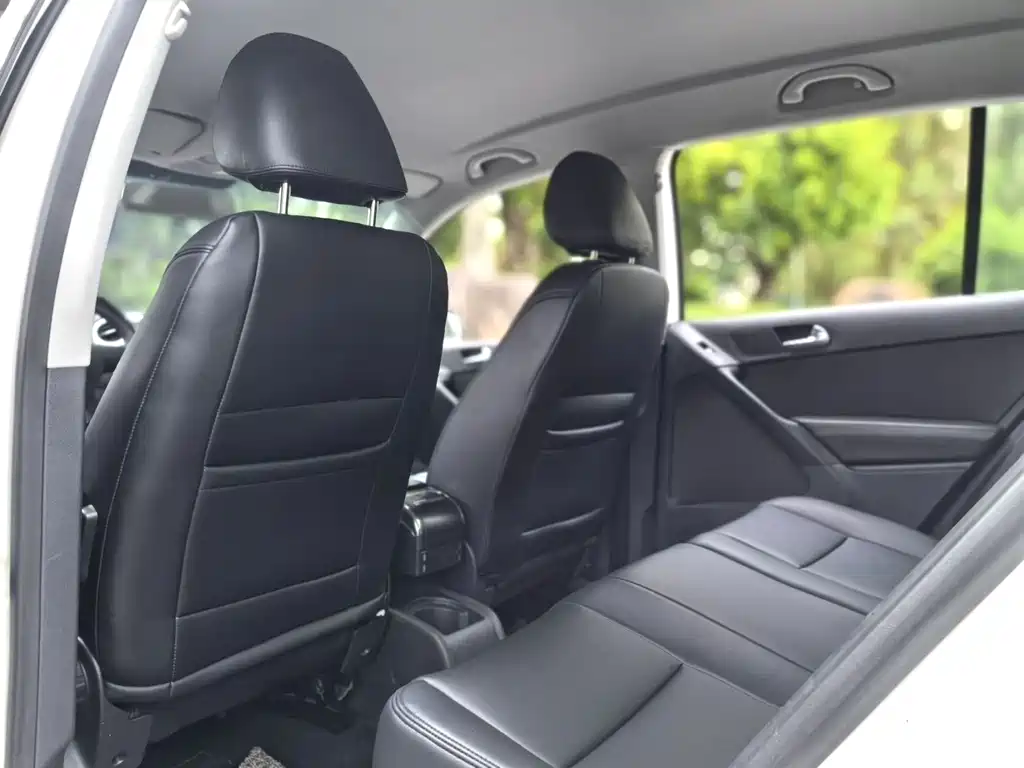 Volkswagen Tiguan 2015 — фото 12