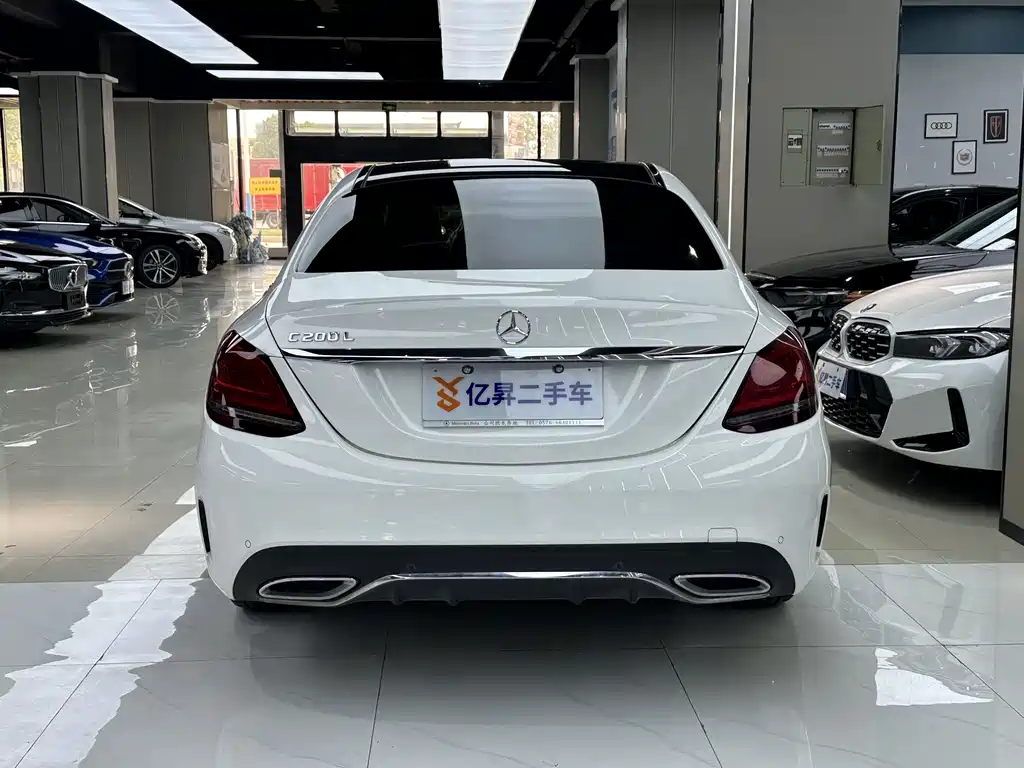 Mercedes-Benz C-Class 2022