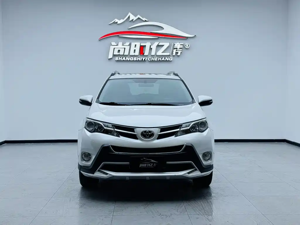 Toyota RAV4 2016 — фото 5