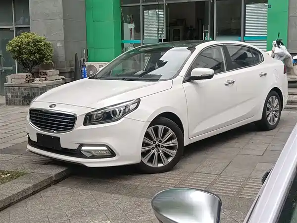 Kia K4 2015
