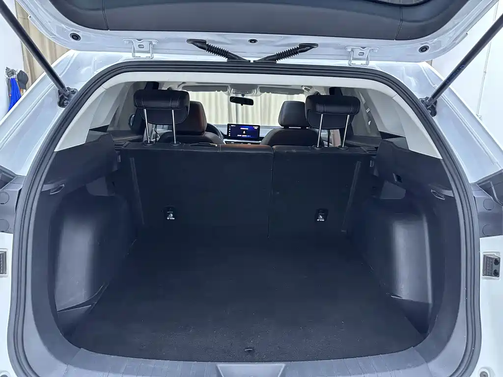 Haval H6 2023 — фото 17