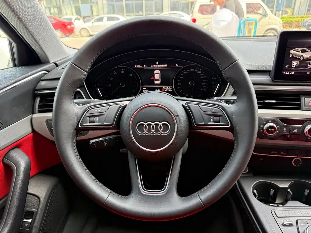 Audi A4L 2019 — фото 12