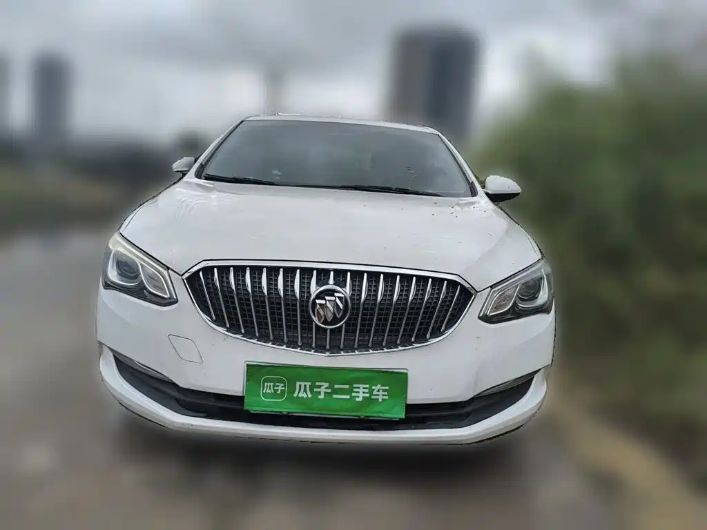 Buick Excelle 2017 — фото 24