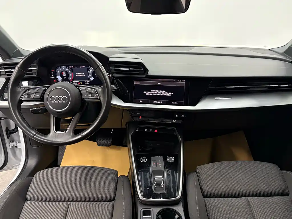 Audi A3 2022 — фото 11