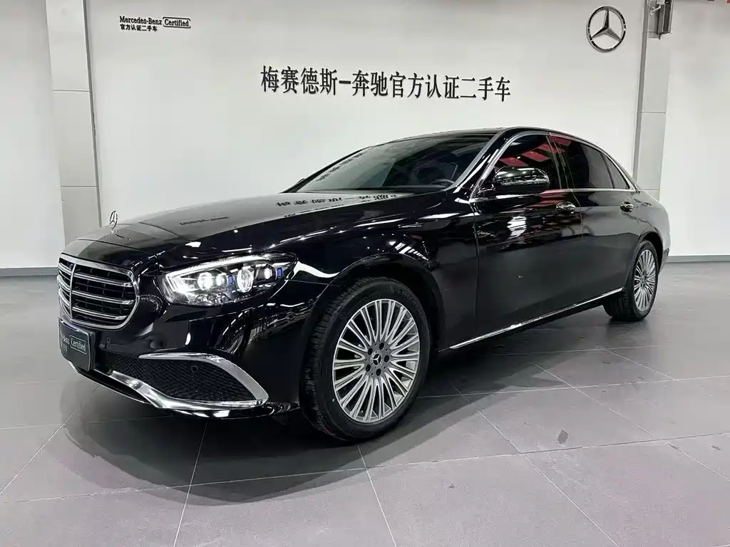 Mercedes-Benz E-Class 2022 — фото 1