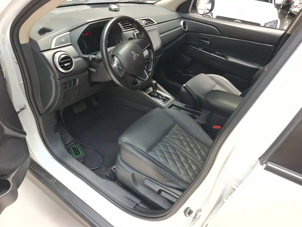 Mitsubishi Jinxuan ASX 2020 — фото 15