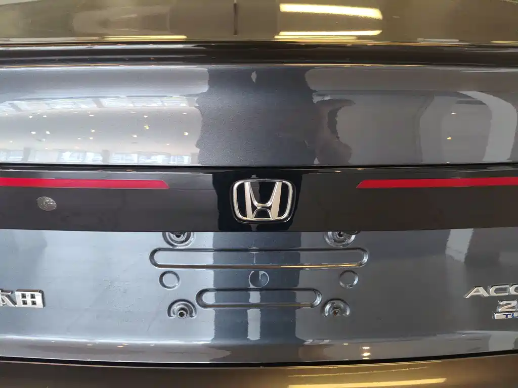 Honda Accord 2023 — фото 31