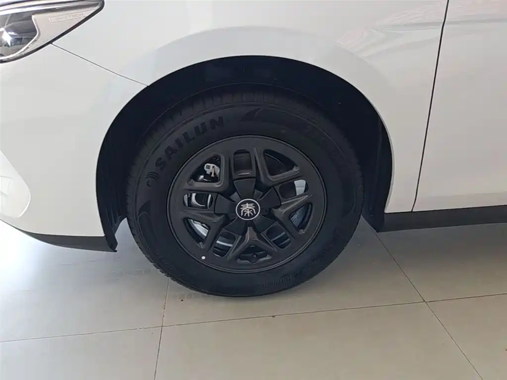 BYD Qin PLUS 2026 — фото 23