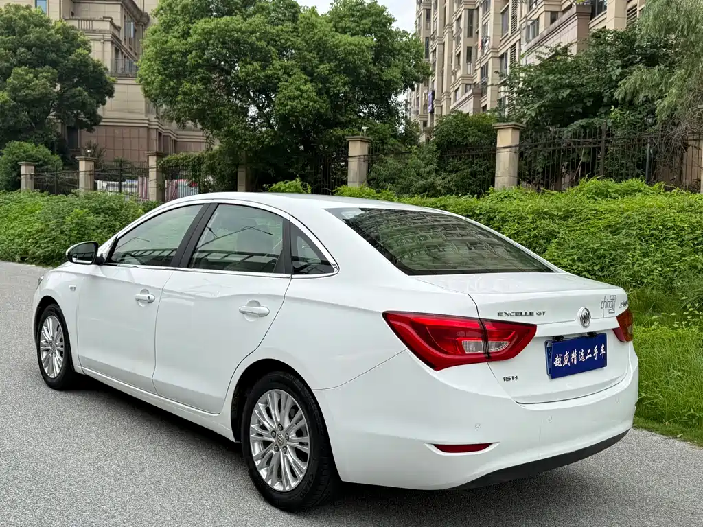 Buick Excelle 2016