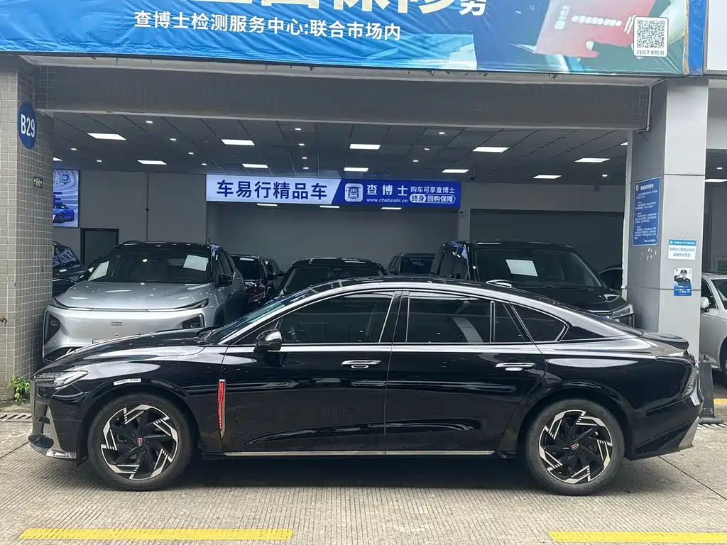 Hongqi H6 2024 — фото 3