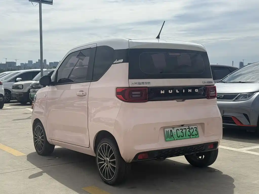 Wuling MINIEV 2021