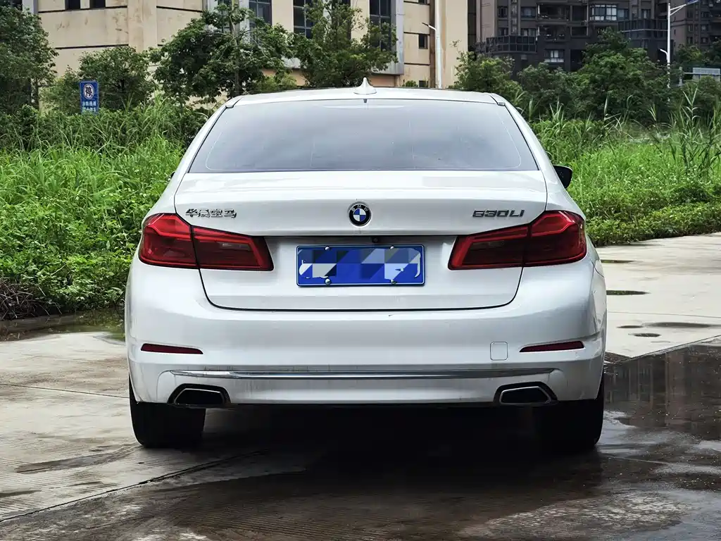 BMW 5 Series 2018 — фото 4