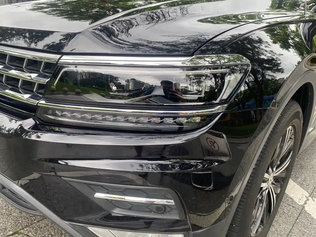 Volkswagen Tiguan L 2018 — фото 19