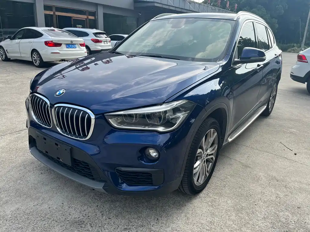 BMW X1 2019 — фото 1