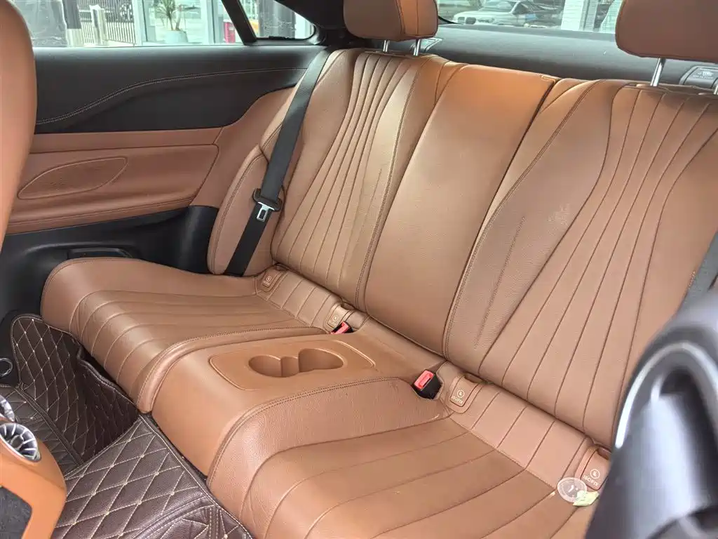 Mercedes-Benz E-Class 2021 — фото 15