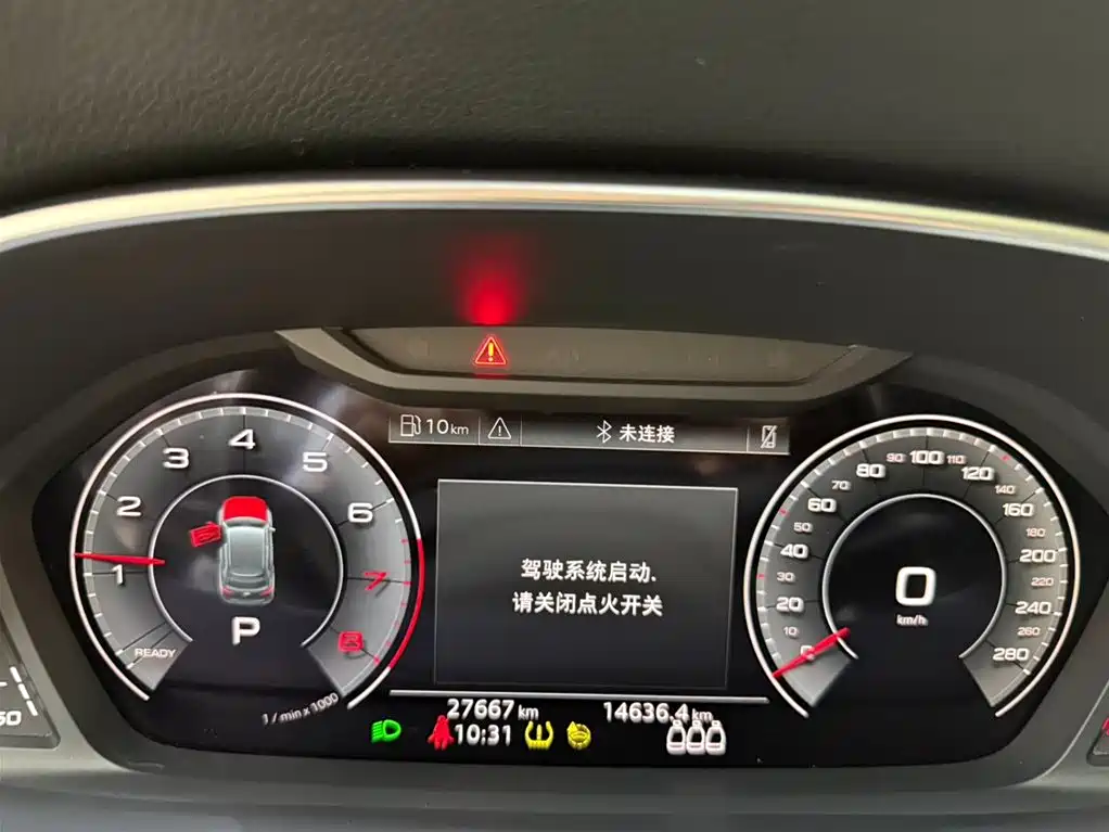 Audi Q3 2023 — фото 10