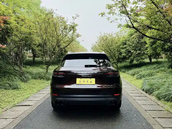 Porsche Cayenne 2019
