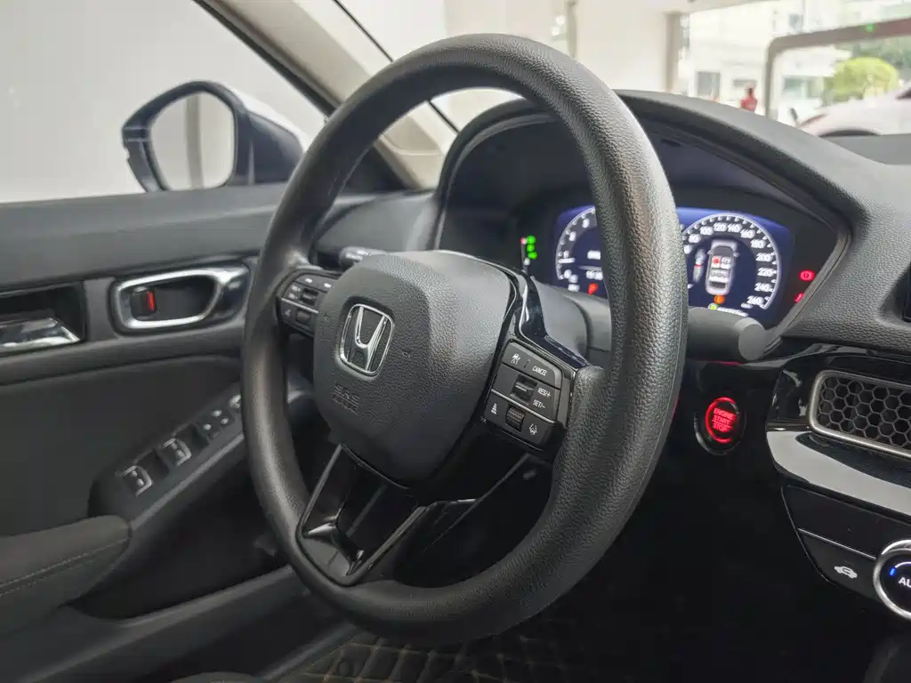 Honda Civic 2024 — фото 16