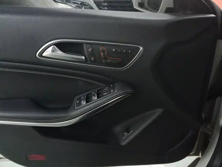 Mercedes-Benz CLA 2016 — фото 7