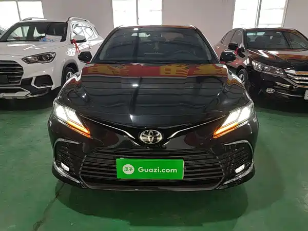 Toyota Camry 2021