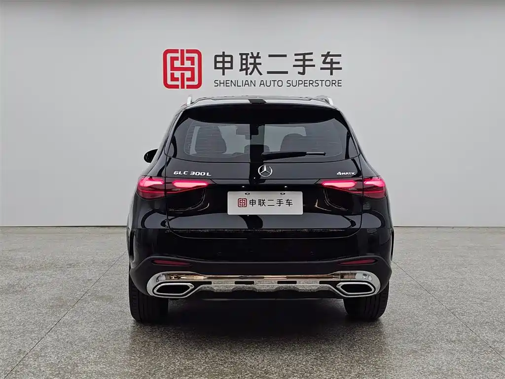 Mercedes-Benz GLC 2025