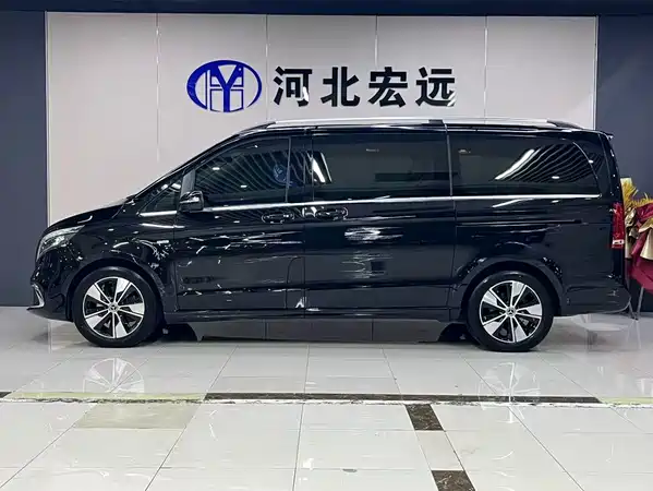 Mercedes-Benz V-Class 2022
