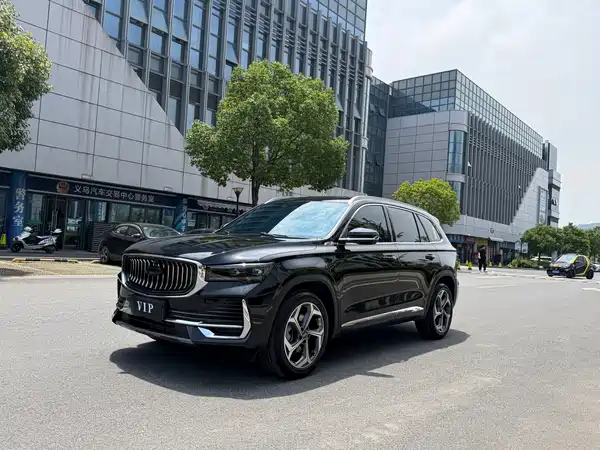 Geely Xingyue L 2024