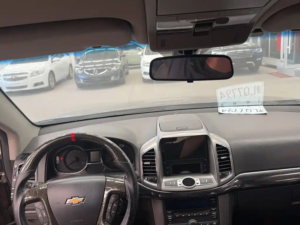 Chevrolet Captiva 2015 — фото 10