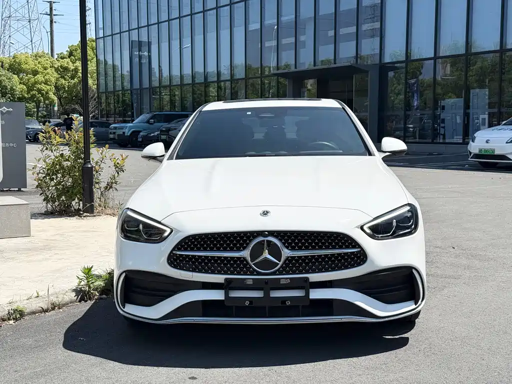 Mercedes-Benz C-Class 2021