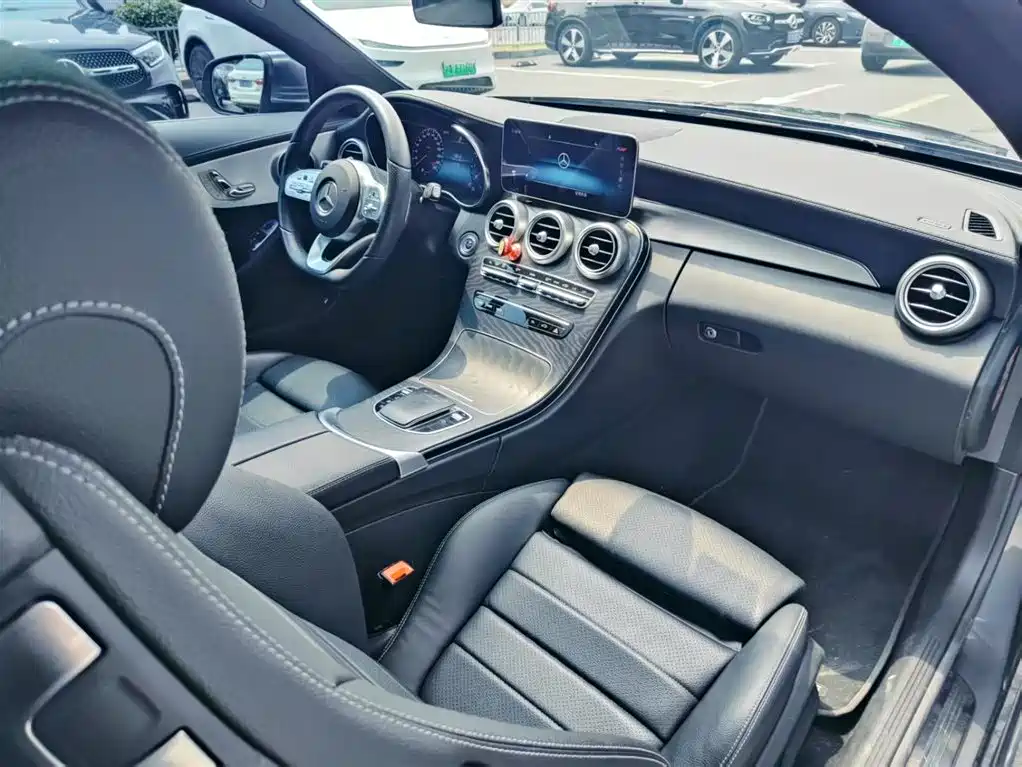 Mercedes-Benz C-Class 2020 — фото 17