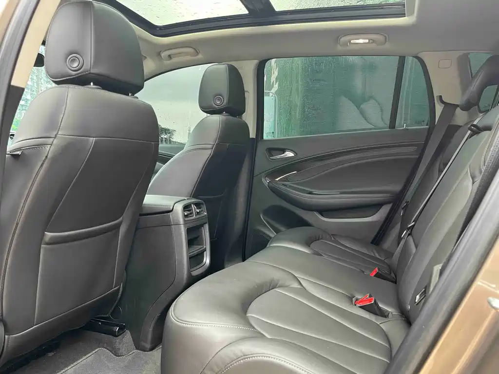 Buick Envision Plus 2019 — фото 6