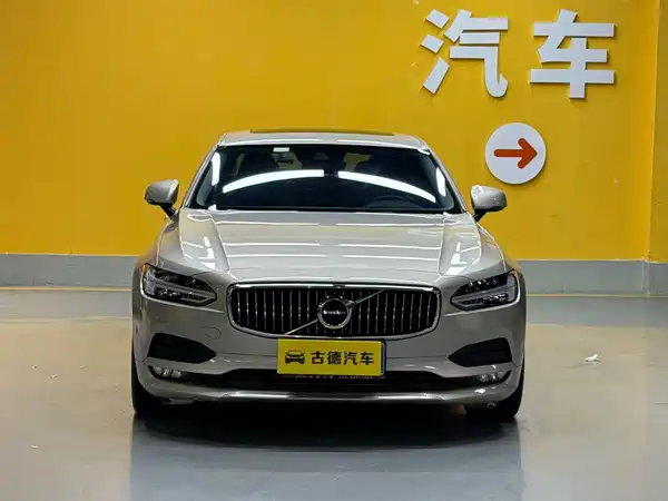 Volvo S90 2017