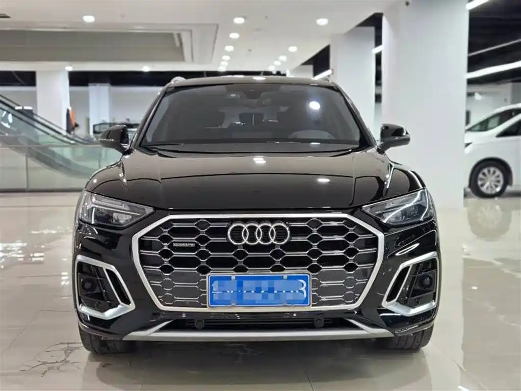 Audi Q5L 2022