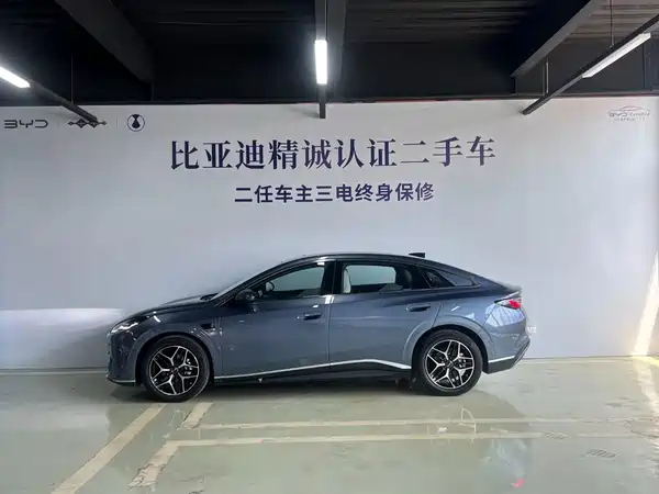 BYD Seal 06 2025