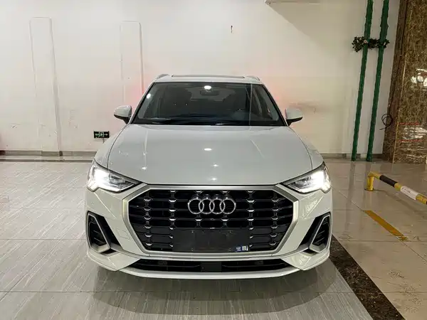 Audi Q3 2023