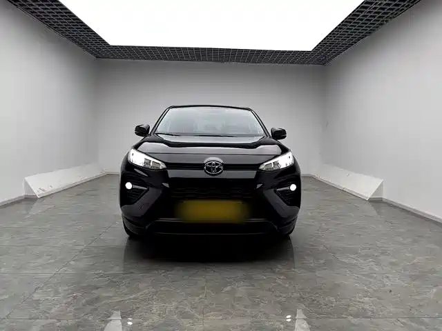 Toyota Wildlander 2023 — фото 2