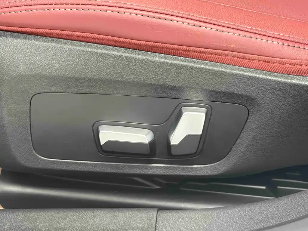 BMW 3 Series 2021 — фото 10