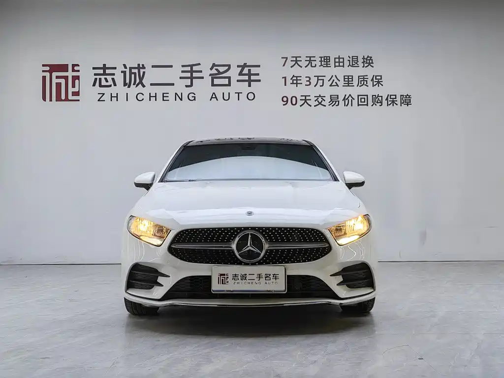 Mercedes-Benz A-Class 2019 — фото 2