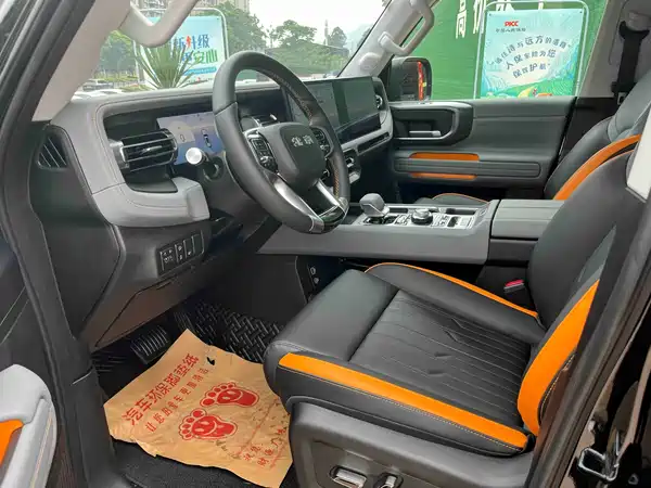 BAIC BJ40 2025