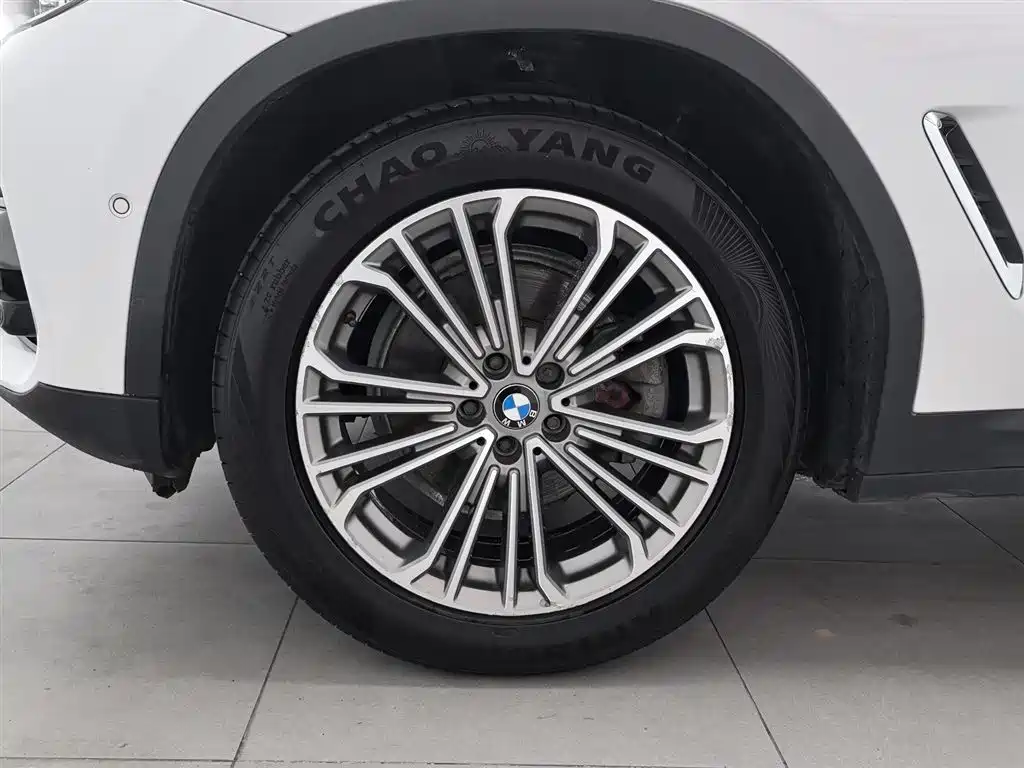BMW X3 2018 — фото 17
